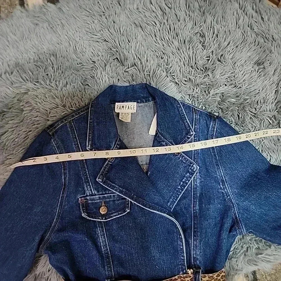 Rampage Vintage 70-80s denim cropped  high shoulder sexy jacket with belt. Large - Picture 6 of 14